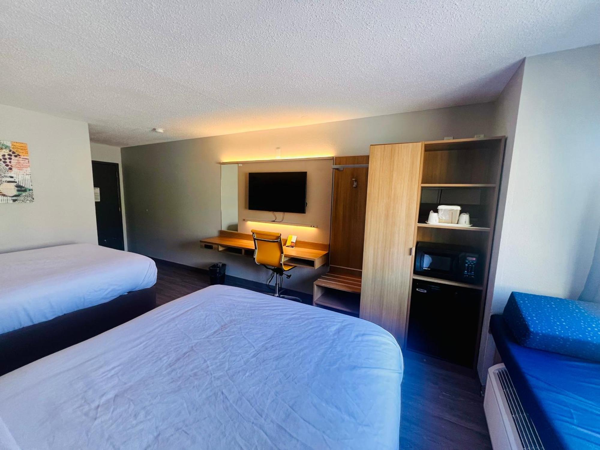 Microtel Inn By Wyndham Lexington Zewnętrze zdjęcie